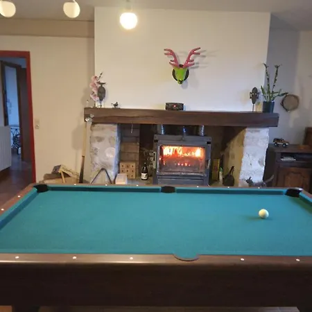 Room In Bb - Breakfast Included Ten Minutes From Lac De La Raviege Гостевой дом