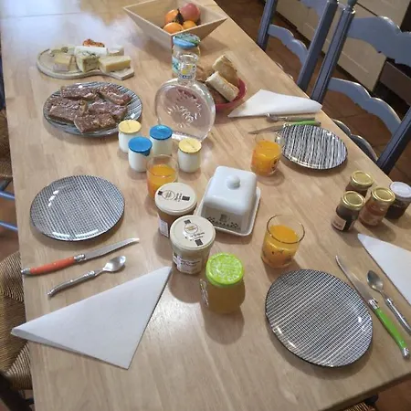 Room In Bb - Breakfast Included Ten Minutes From Lac De La Raviege Гостевой дом *