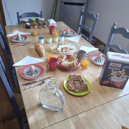 Гостевой дом Room In Bb - Breakfast Included Ten Minutes From Lac De La Raviege