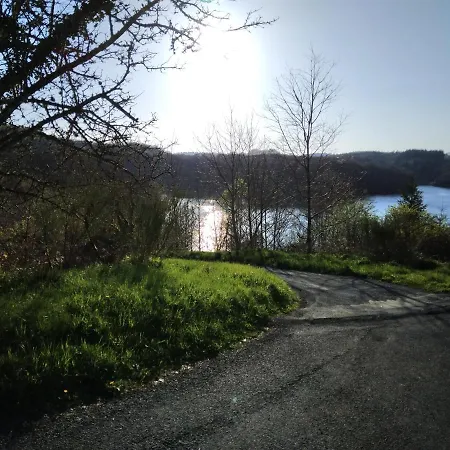 Room In Bb - Breakfast Included Ten Minutes From Lac De La Raviege Гостевой дом *